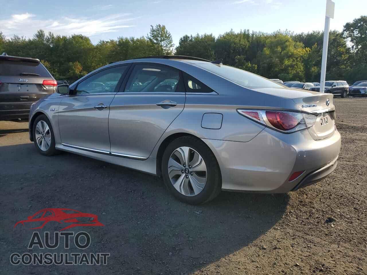 HYUNDAI SONATA 2014 - KMHEC4A45EA104213