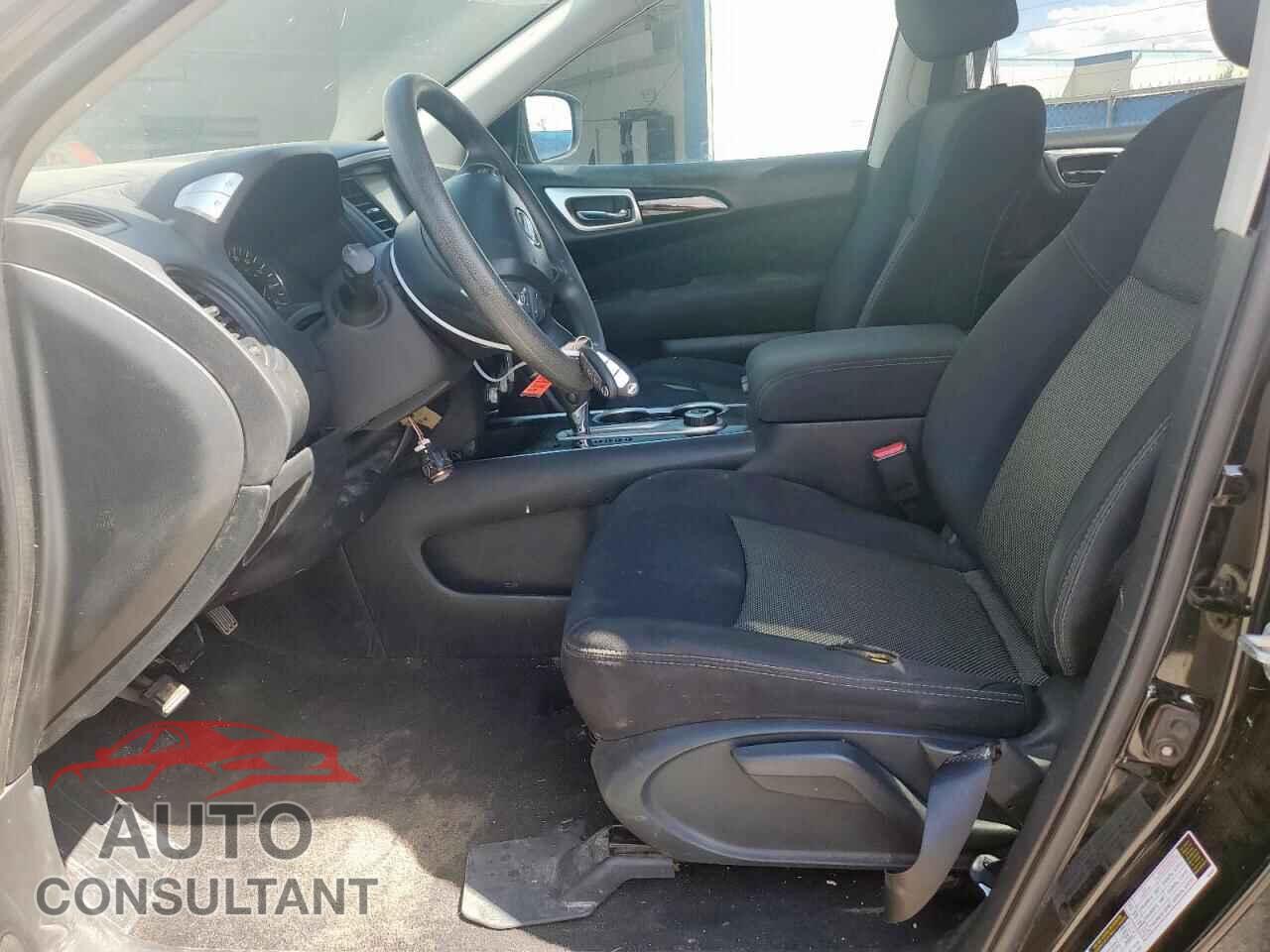 NISSAN PATHFINDER 2017 - 5N1DR2MM5HC912676