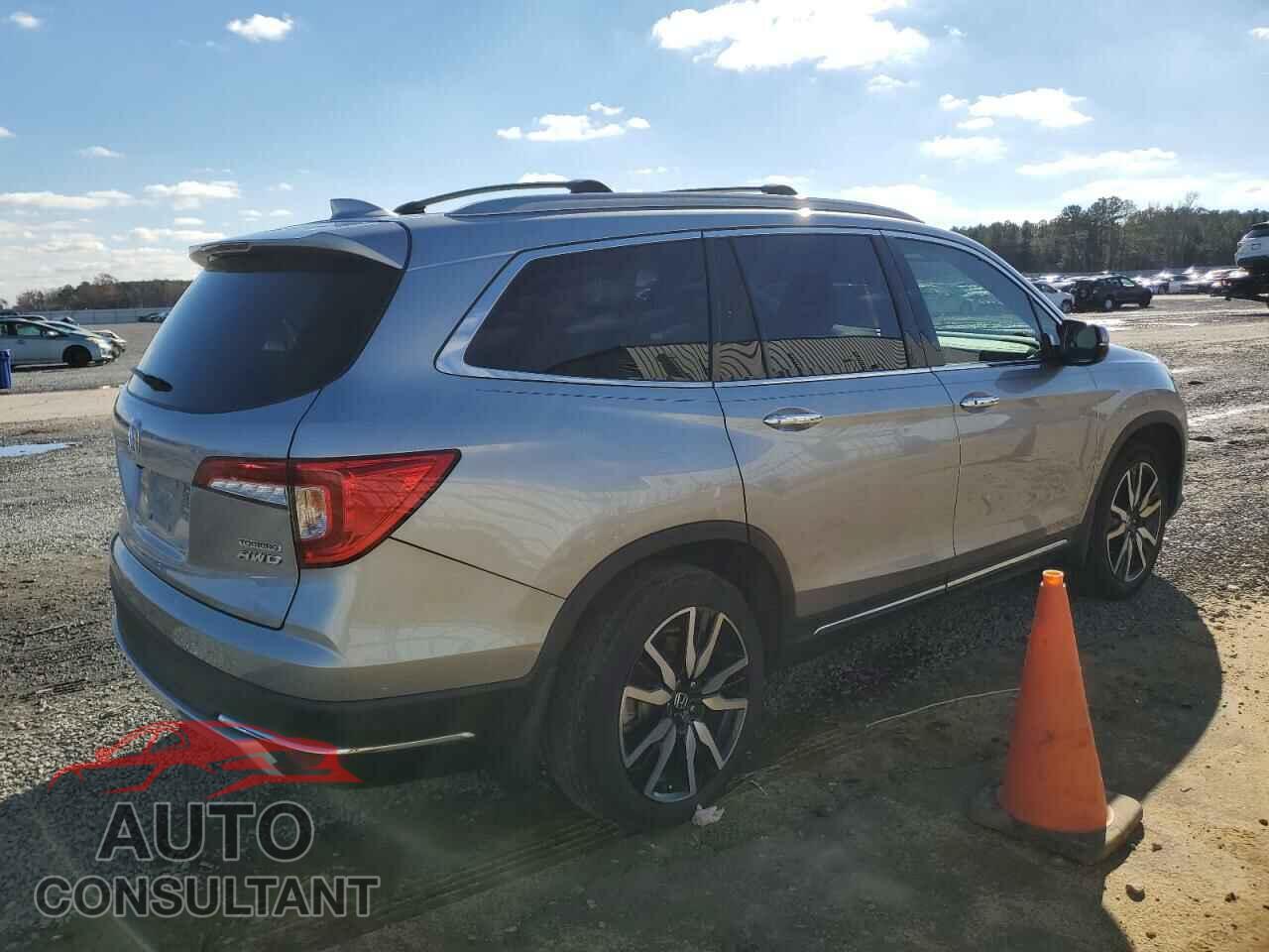HONDA PILOT 2021 - 5FNYF6H91MB052297