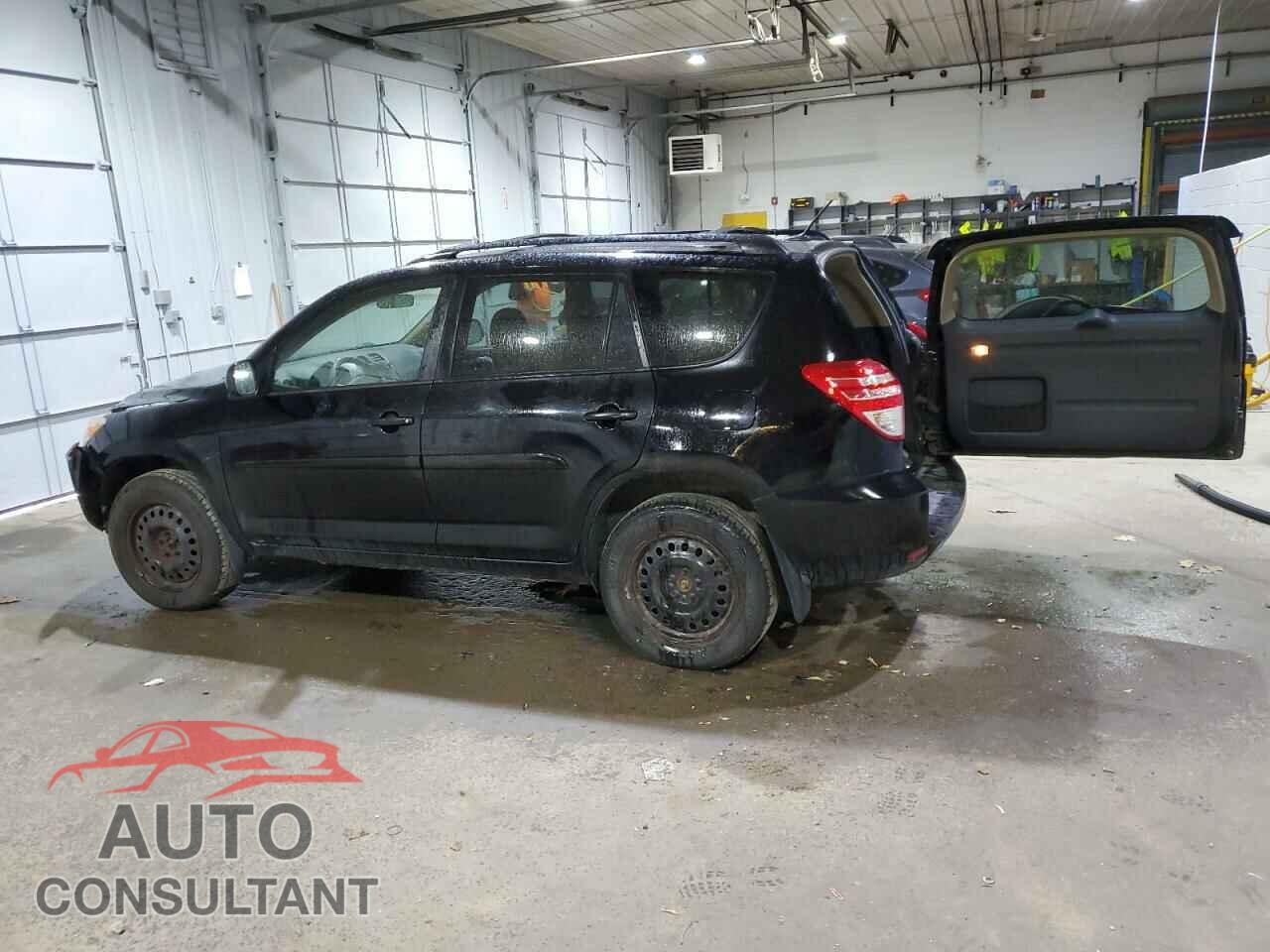 TOYOTA RAV4 2010 - JTMBF4DVXAD037247
