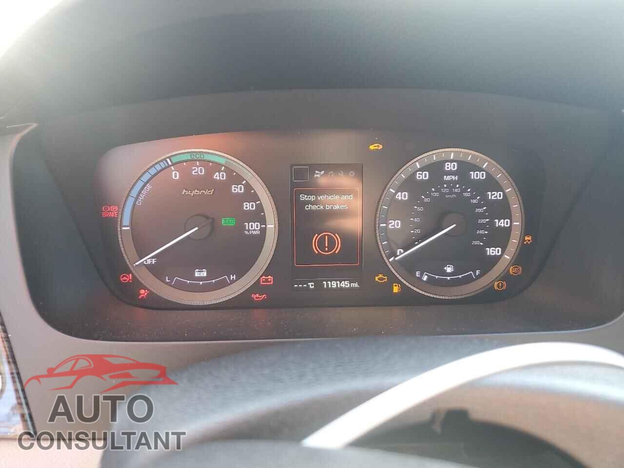 HYUNDAI SONATA 2016 - KMHE34L12GA009663