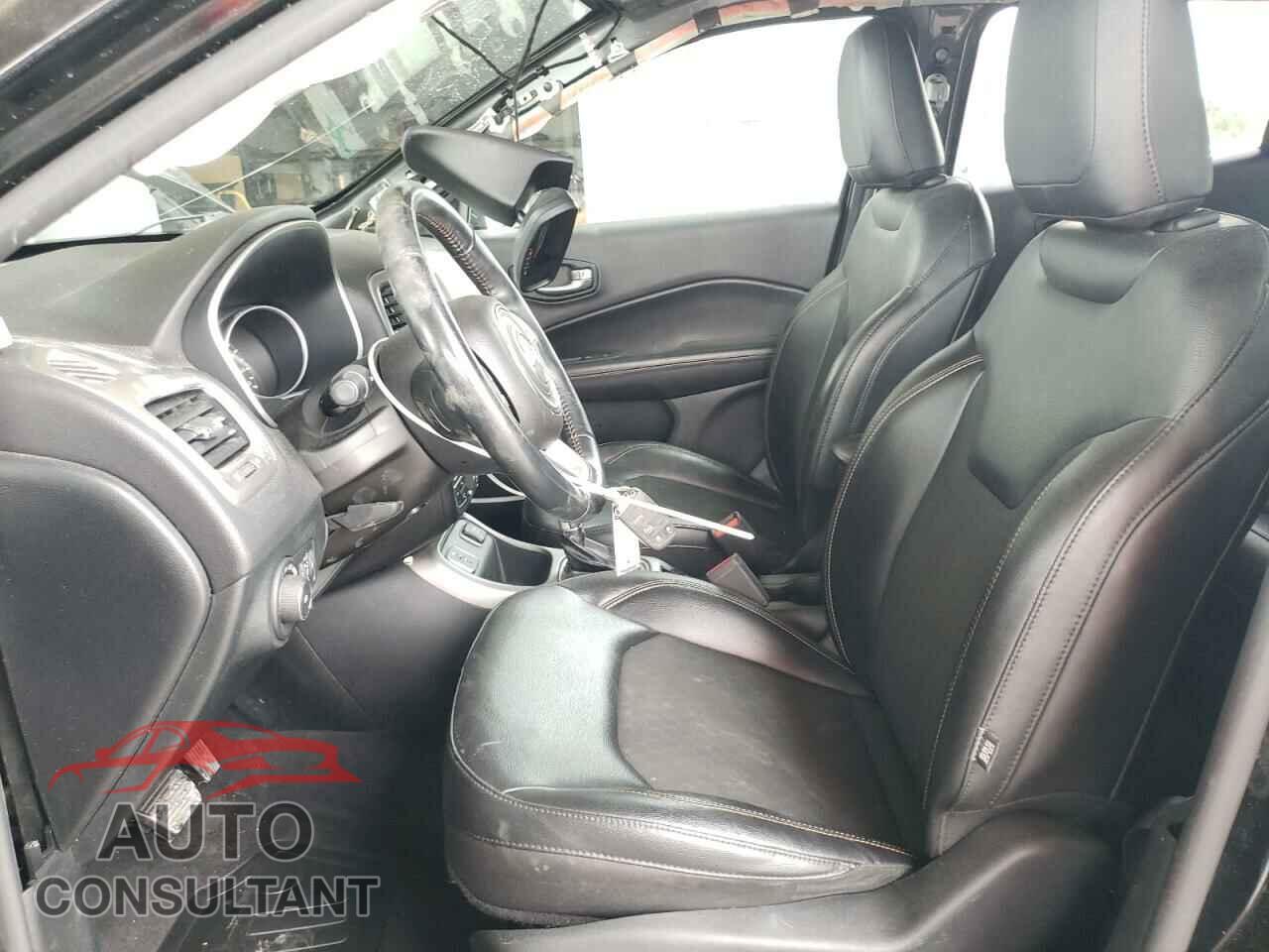 JEEP COMPASS 2018 - 3C4NJCBB9JT169621