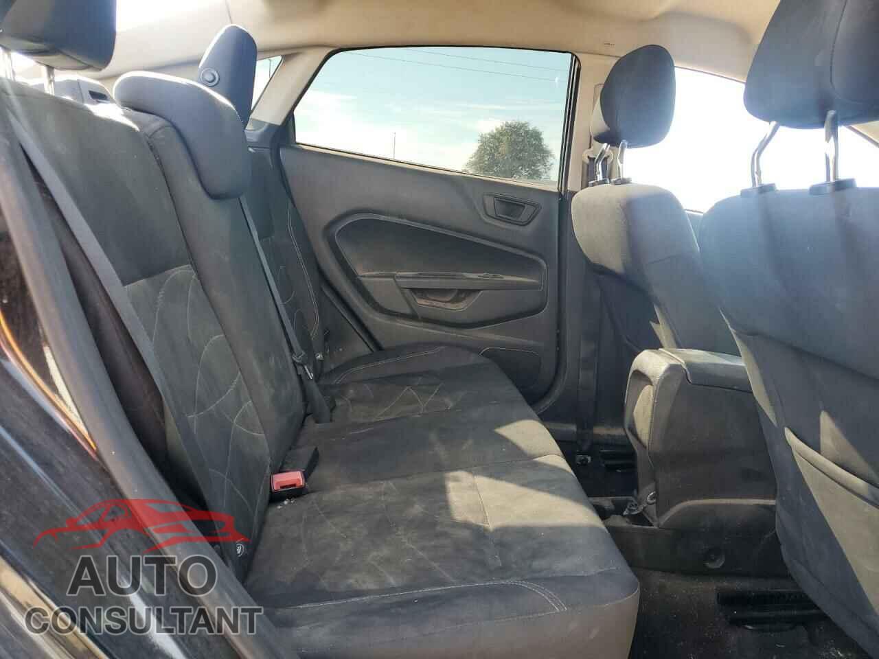 FORD FIESTA 2017 - 3FADP4BJ9HM134952