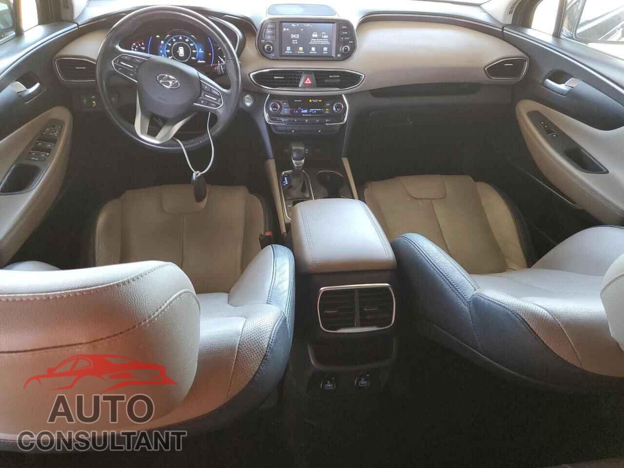 HYUNDAI SANTA FE 2019 - 5NMS5CAA1KH116863