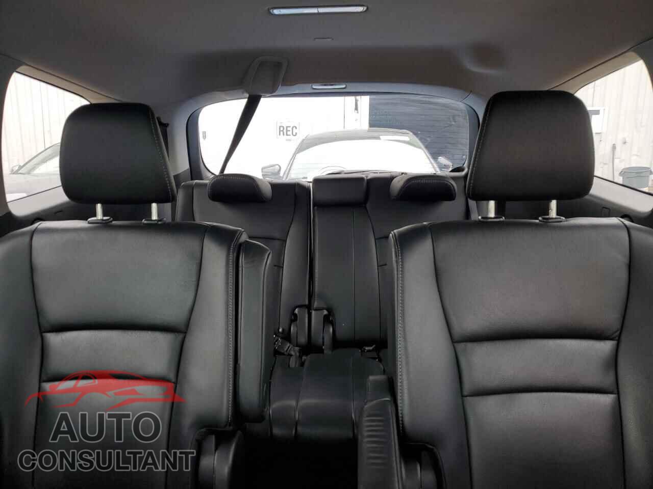 HONDA PILOT 2019 - 5FNYF6H69KB031300