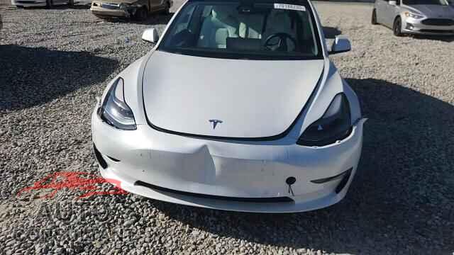 TESLA MODEL 3 2022 - 5YJ3E1EA0NF111095