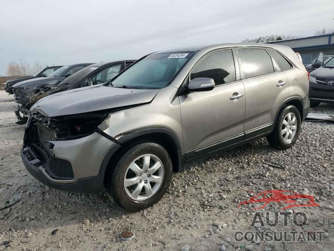 KIA SORENTO 2011 - 5XYKT3A11BG095447