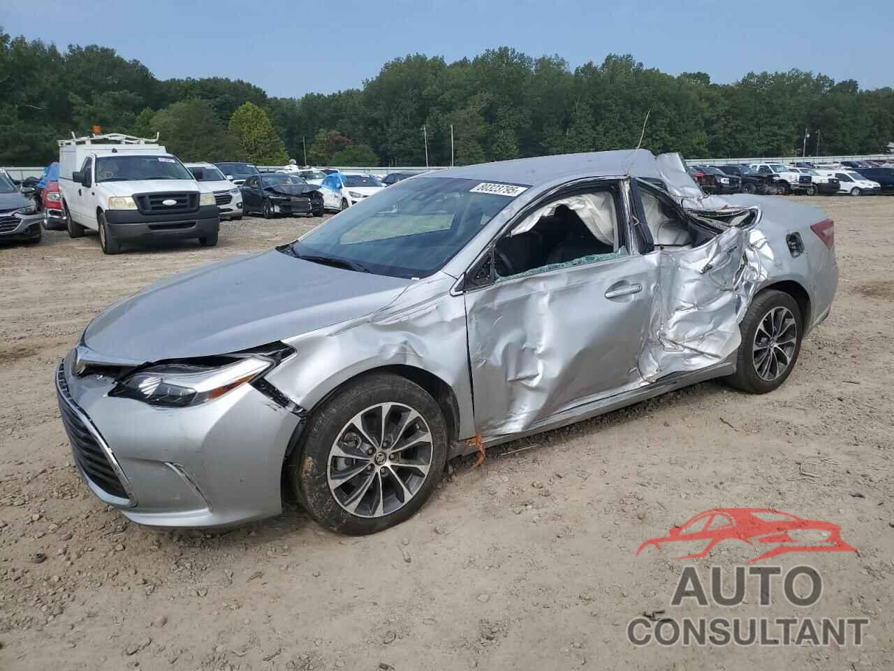 TOYOTA AVALON 2018 - 4T1BK1EB5JU282130