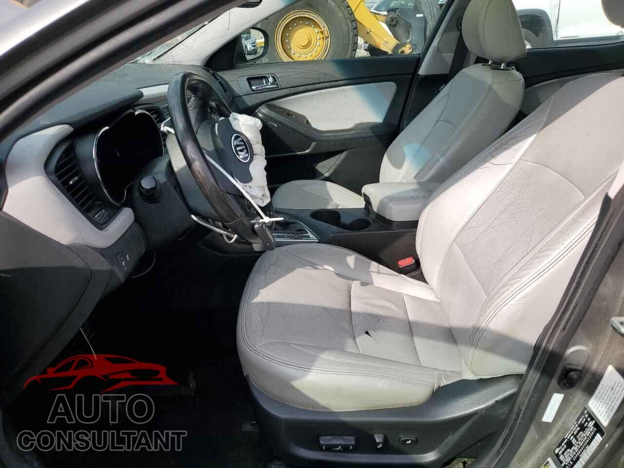KIA OPTIMA 2013 - 5XXGR4A6XDG225075