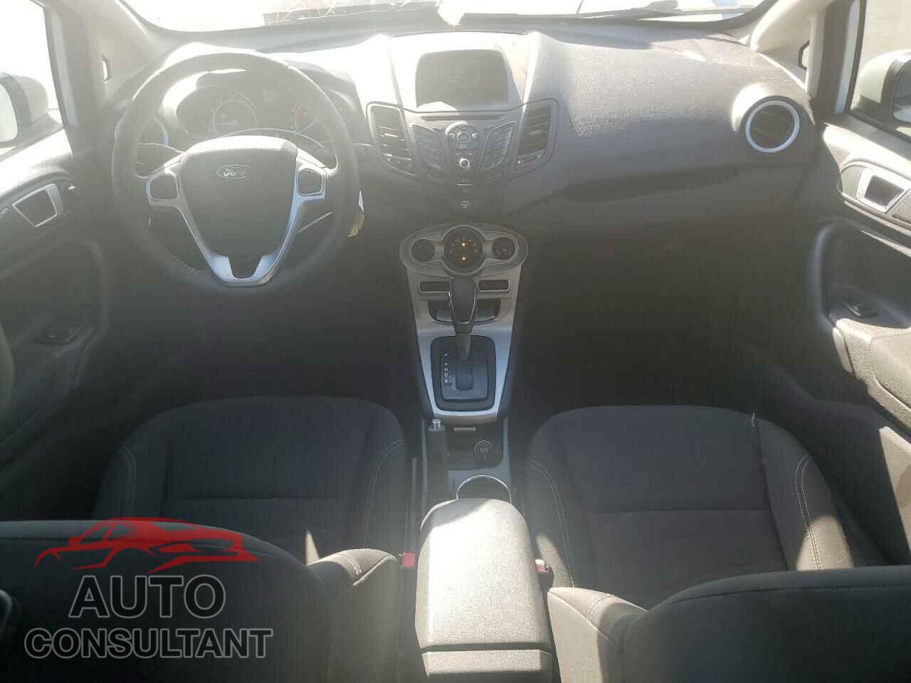 FORD FIESTA 2016 - 3FADP4EJ3GM144869