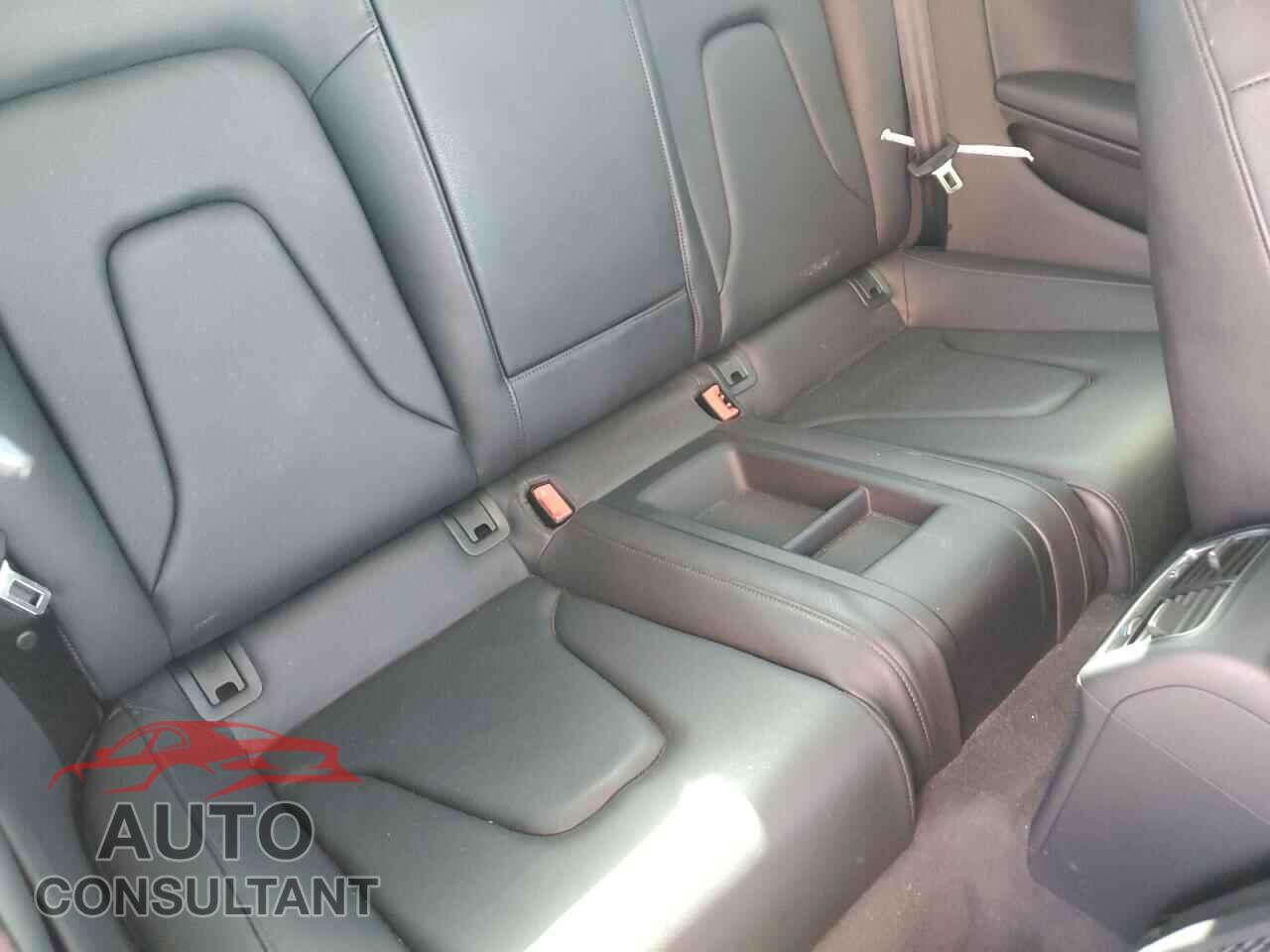 AUDI A5 2014 - WAUCFAFR7EA063747