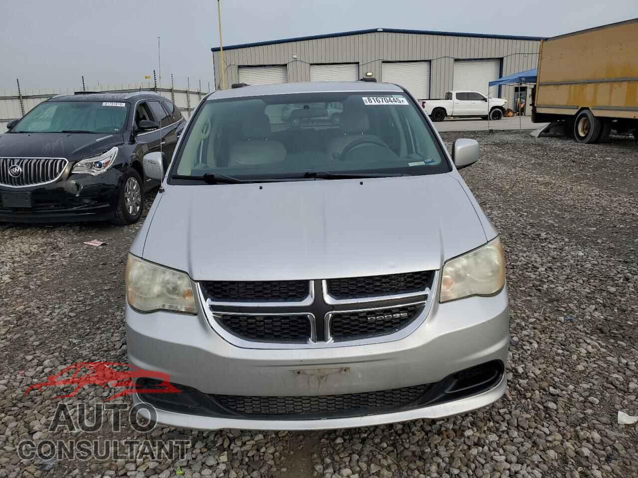 DODGE CARAVAN 2011 - 2D4RN3DGXBR709175