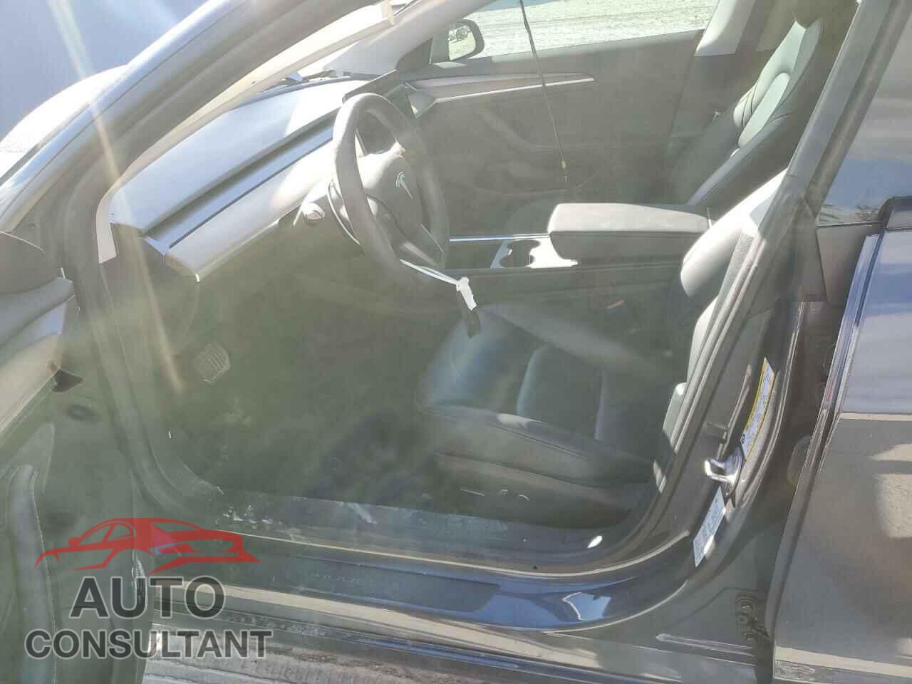 TESLA MODEL 3 2021 - 5YJ3E1EA3MF070413