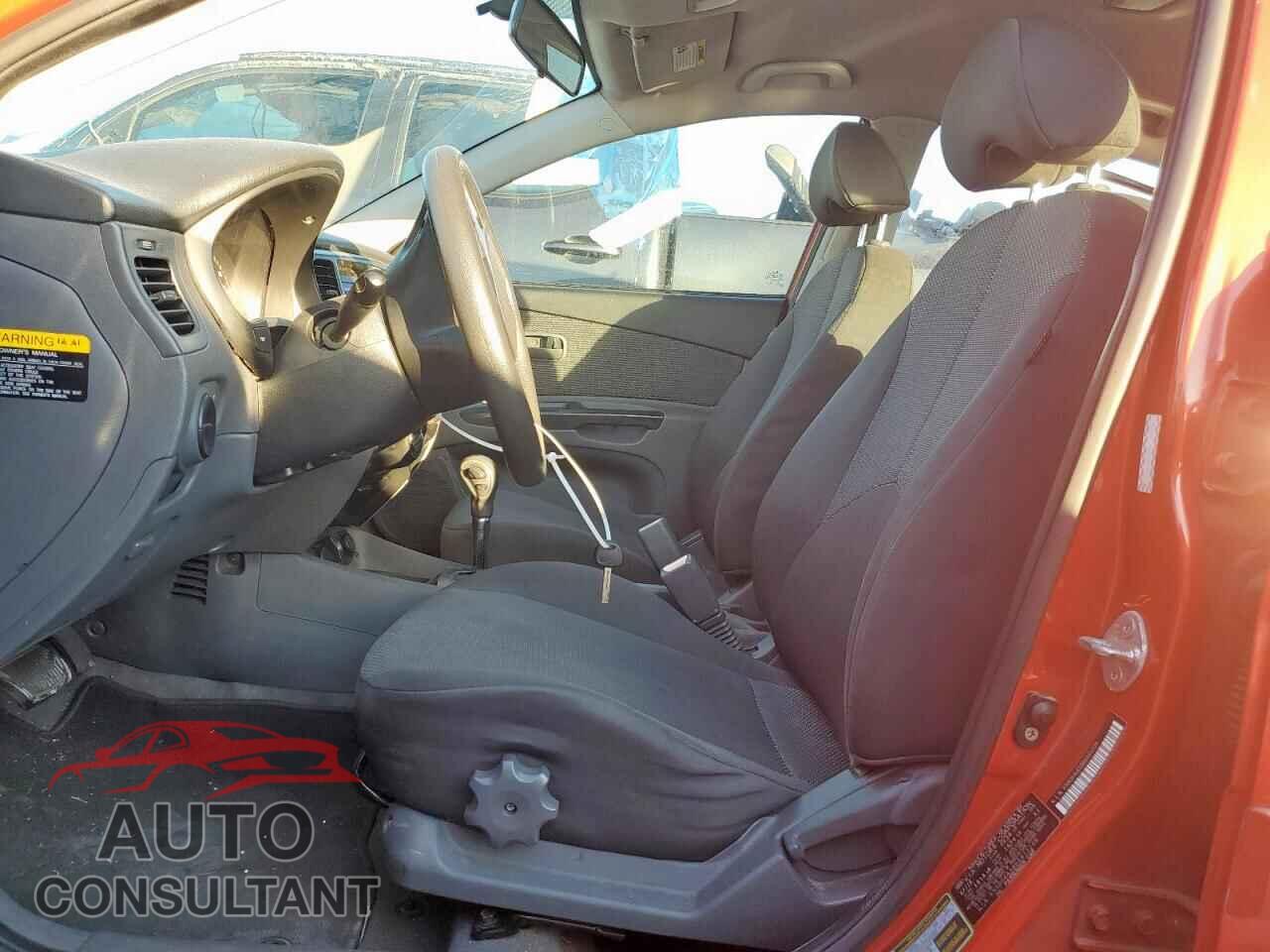 KIA RIO 2011 - KNADH4A38B6913208