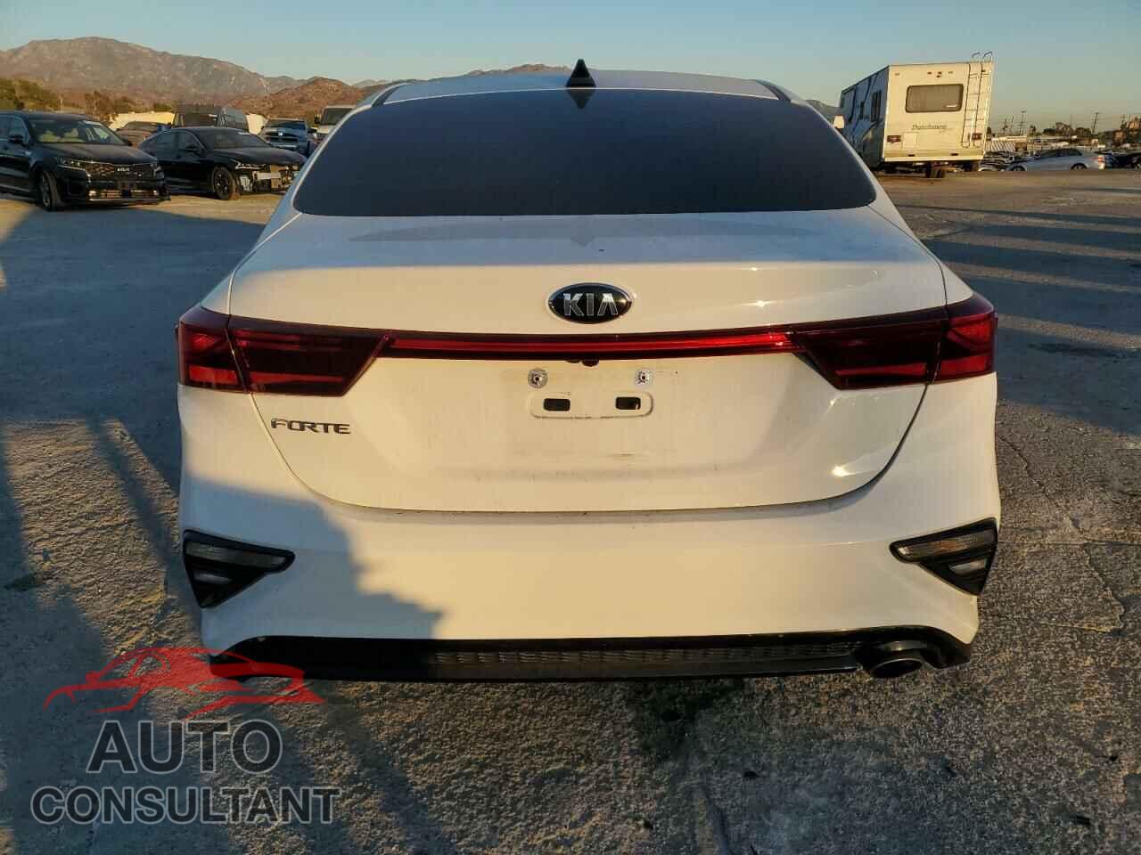 KIA FORTE 2021 - 3KPF24AD7ME390945