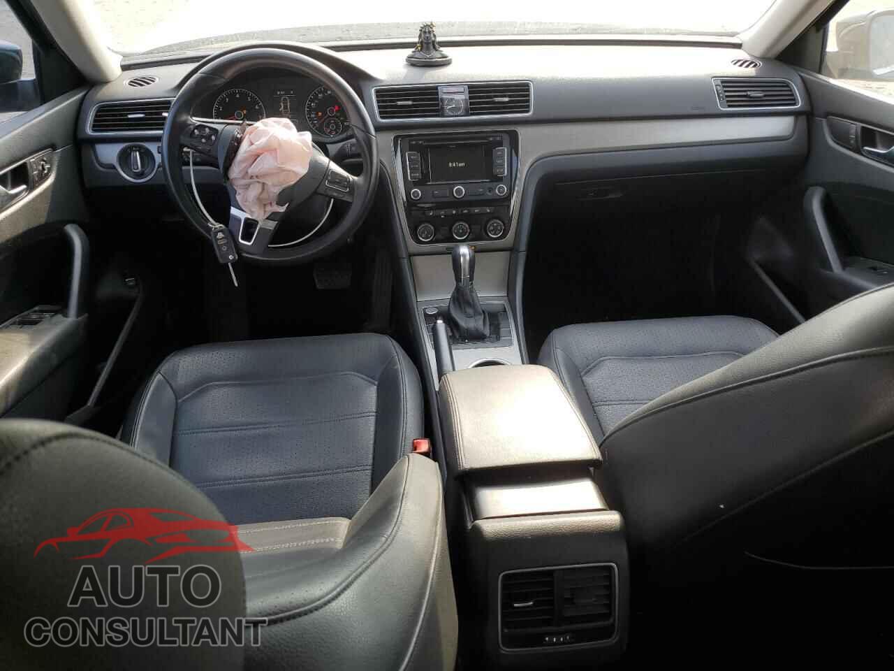 VOLKSWAGEN PASSAT 2014 - 1VWBS7A31EC077967