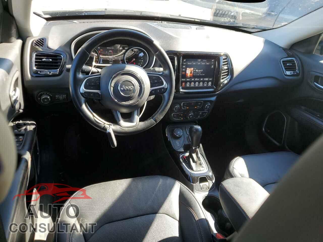 JEEP COMPASS 2021 - 3C4NJDCB8MT510709