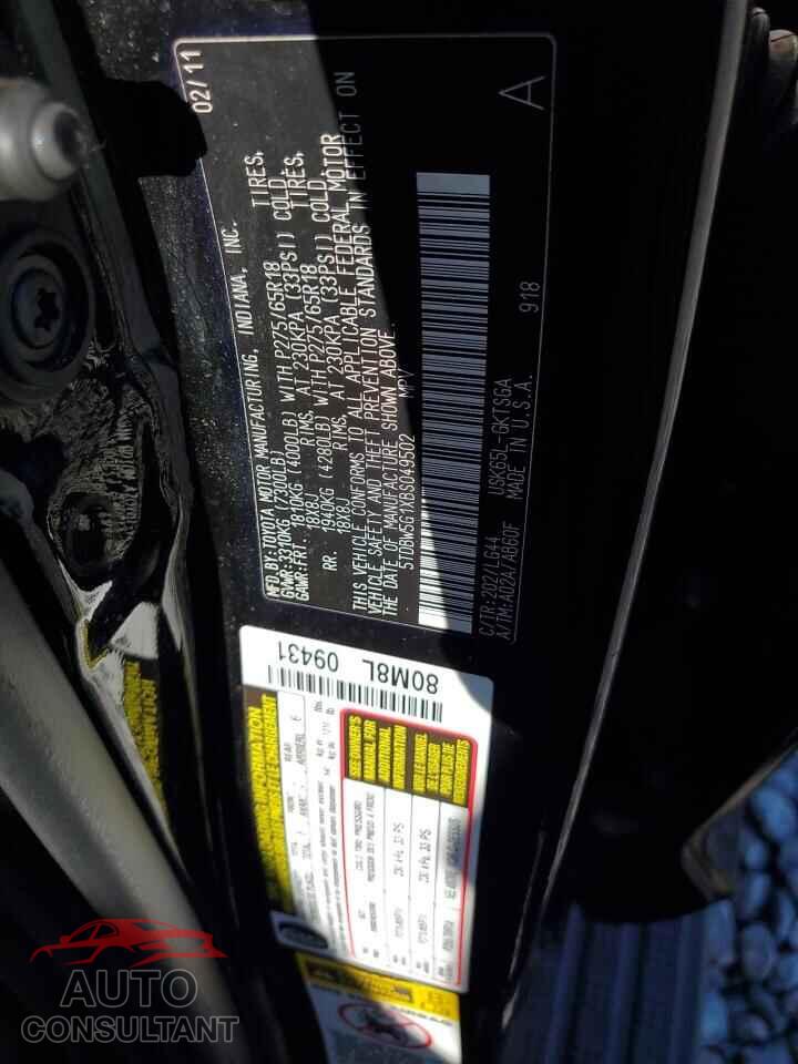 TOYOTA SEQUOIA 2011 - 5TDBW5G1XBS049502