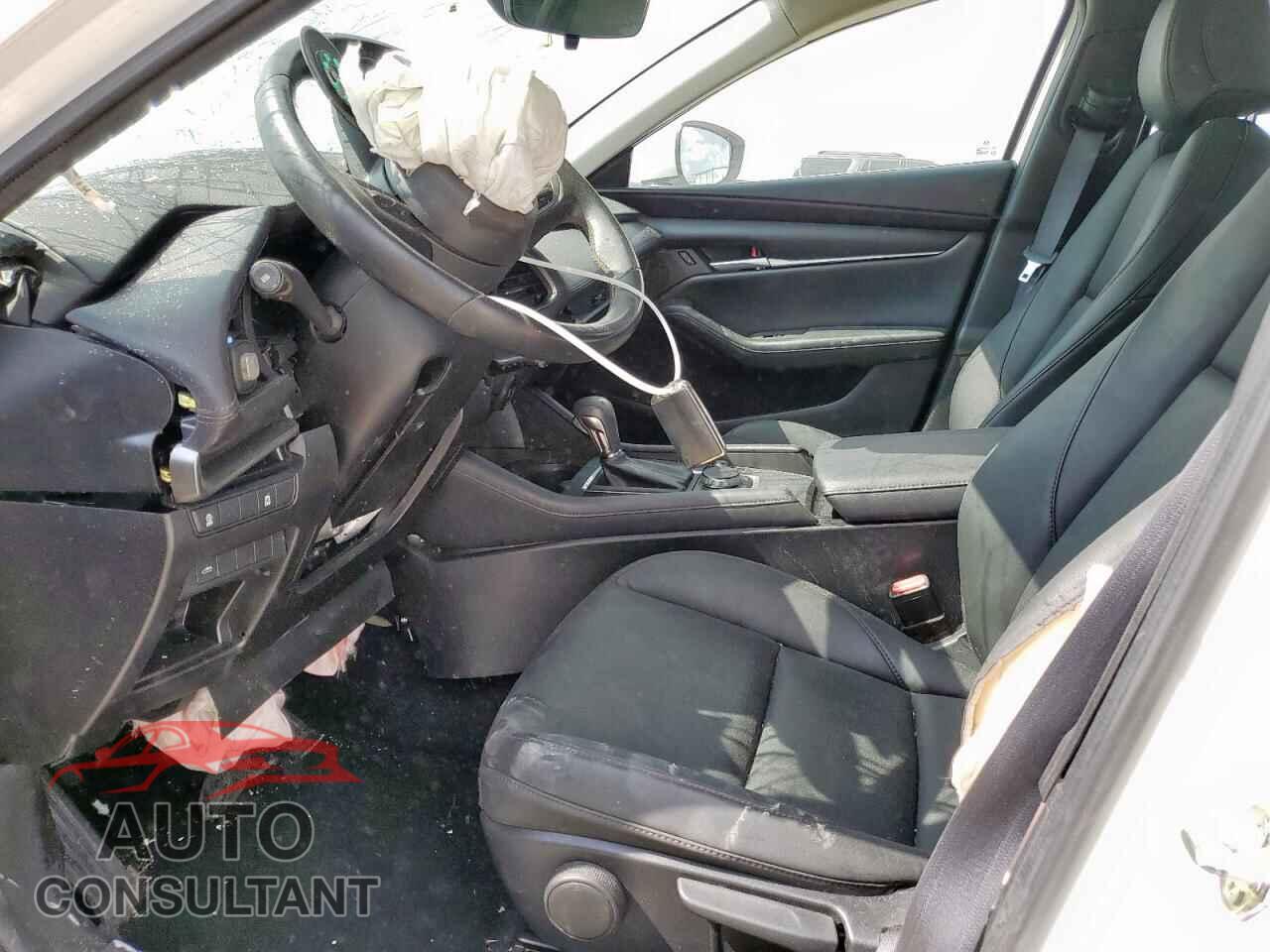 MAZDA 3 2022 - 3MZBPABL9NM314166