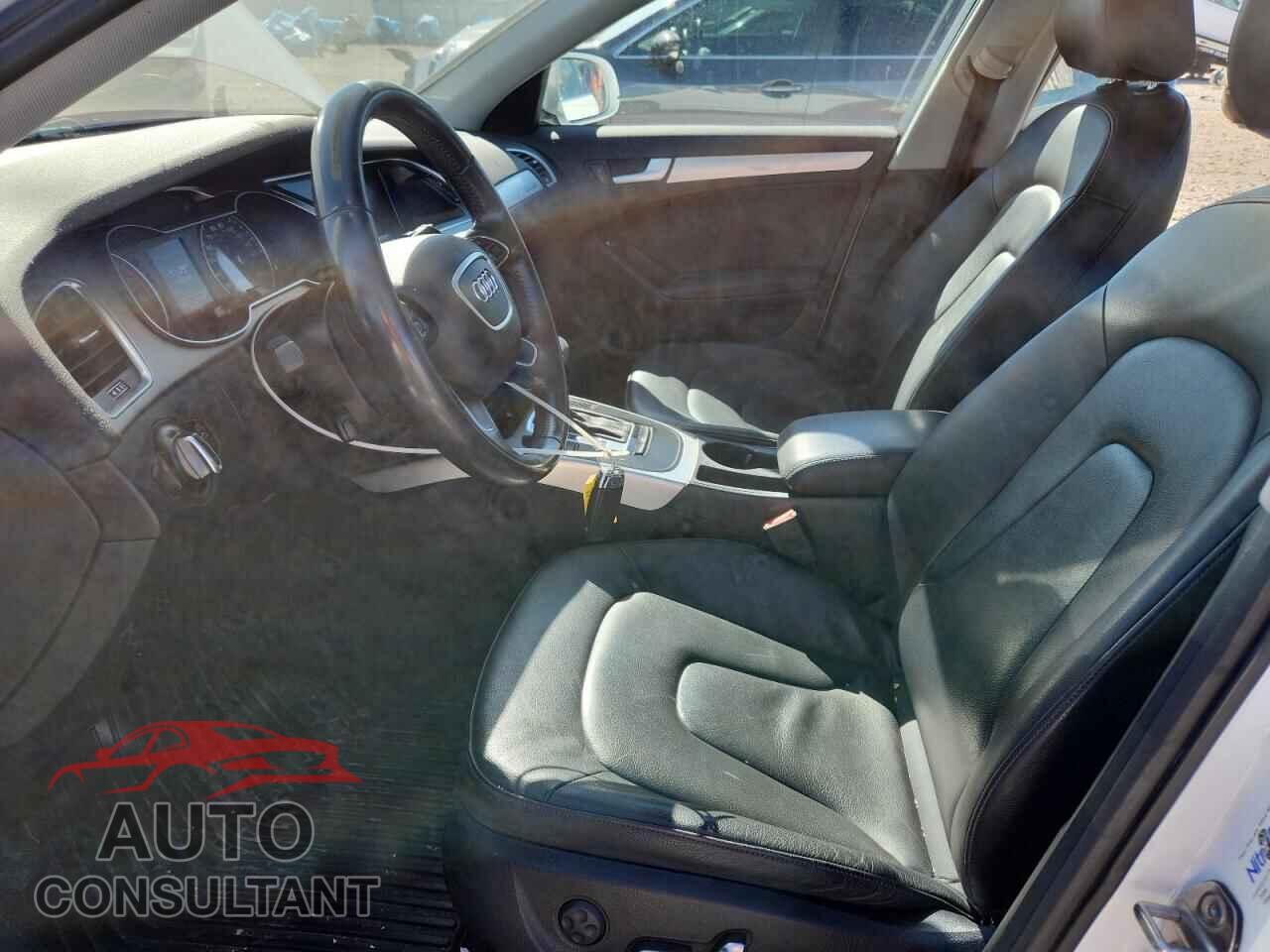 AUDI A4 2014 - WAUBFAFL0EN041105