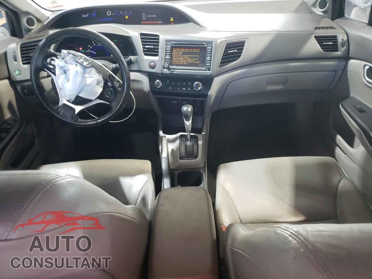 HONDA CIVIC 2012 - 2HGFB2F99CH550224