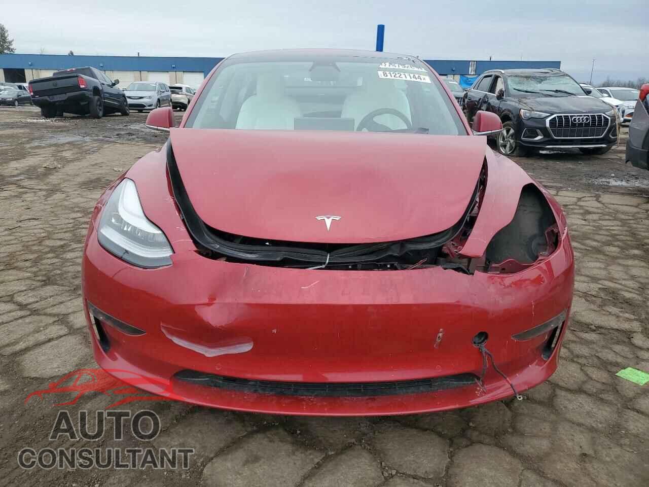 TESLA MODEL 3 2018 - 5YJ3E1EB7JF085887
