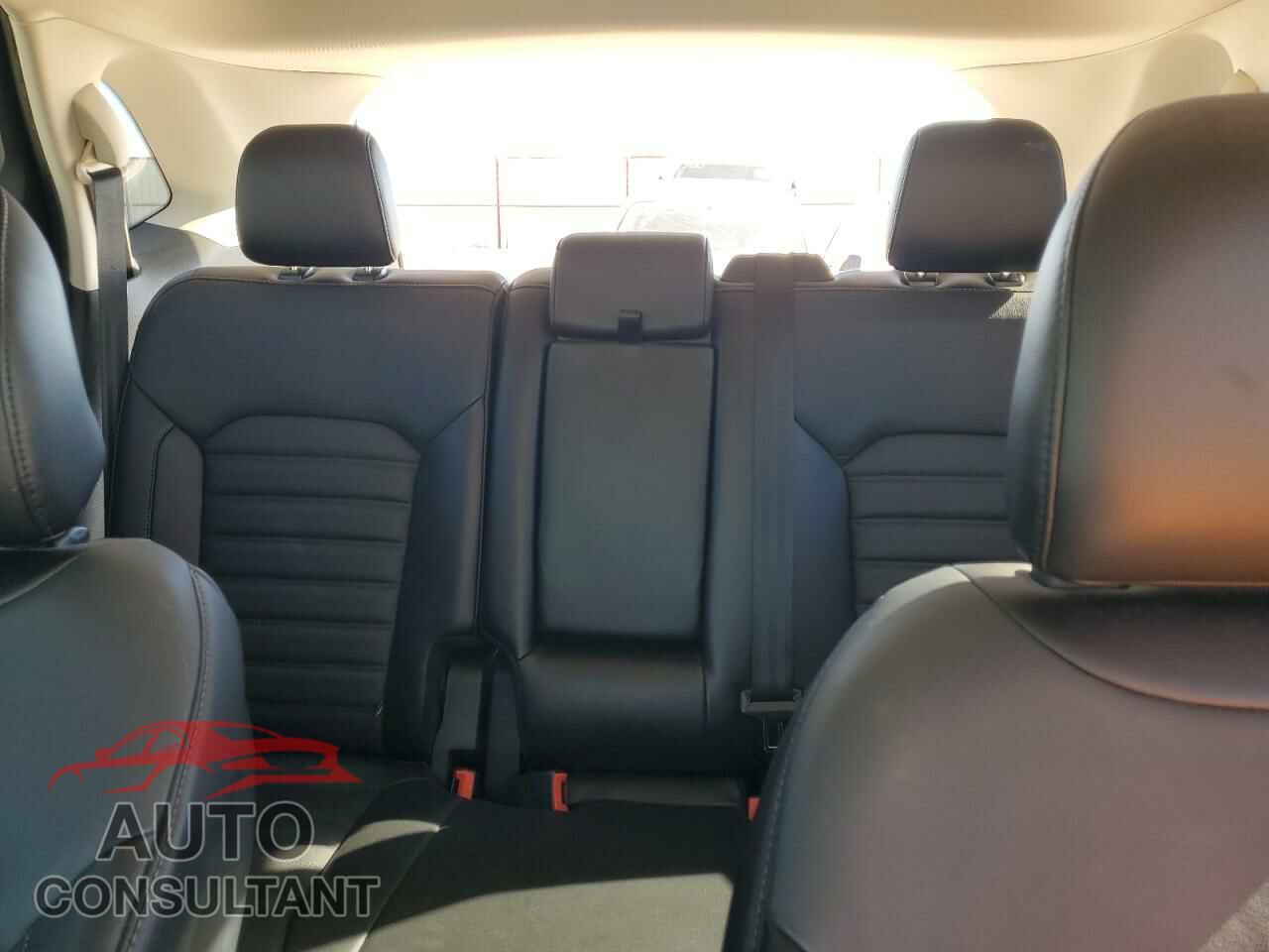 FORD EDGE 2017 - 2FMPK3J99HBC02154