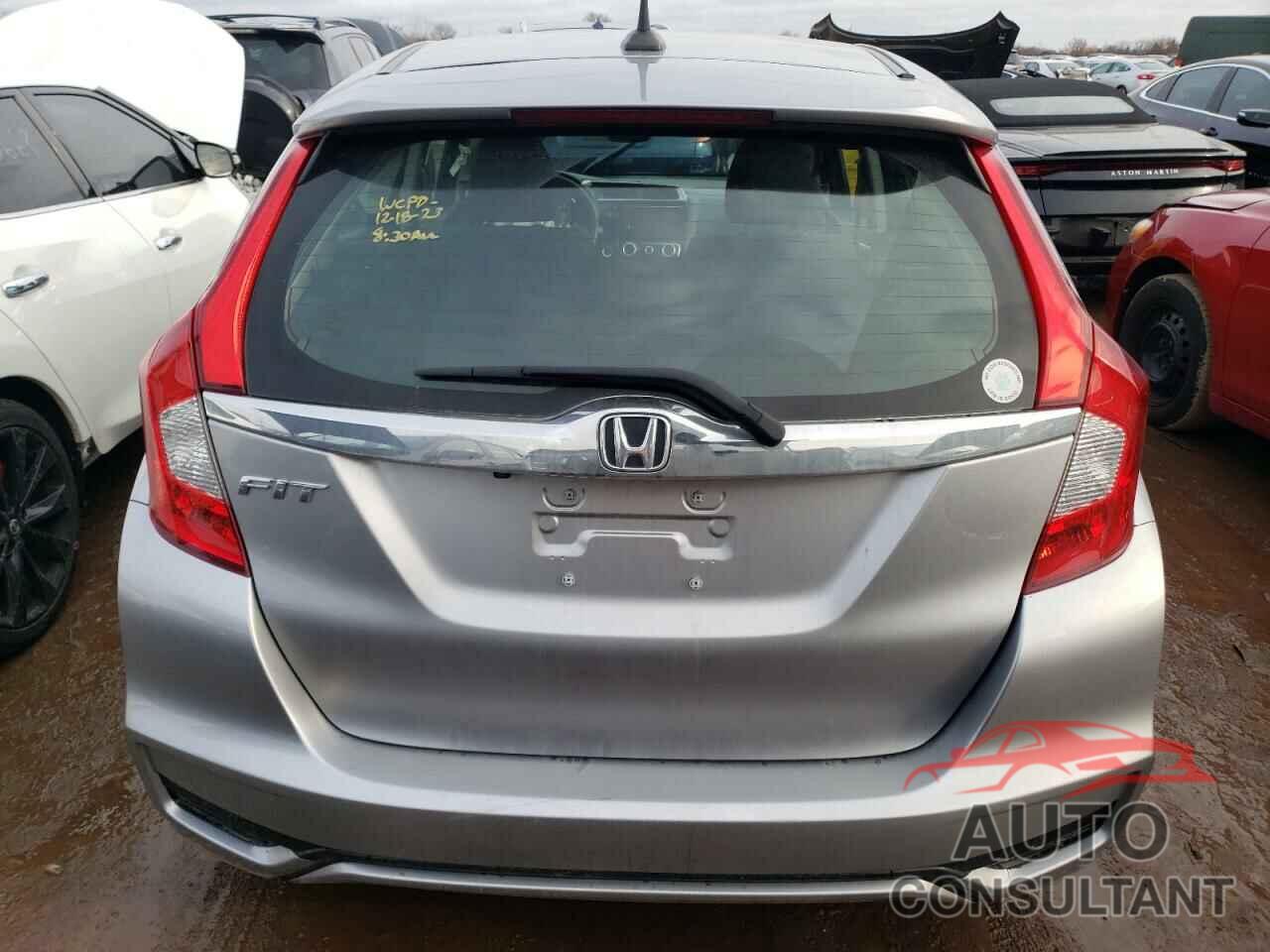 HONDA FIT 2019 - 3HGGK5H82KM752171