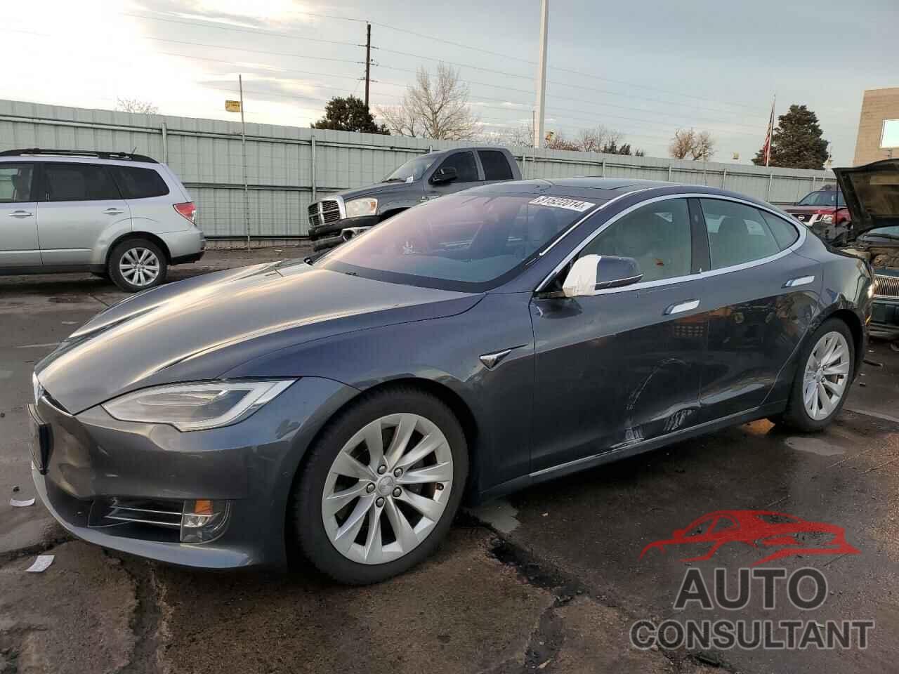 TESLA MODEL S 2017 - 5YJSA1E25HF181874