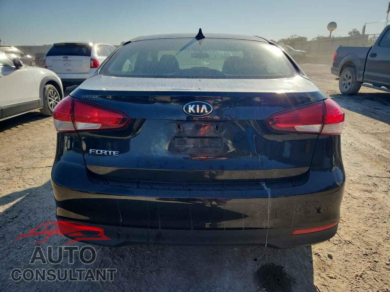 KIA FORTE 2017 - 3KPFK4A74HE120765