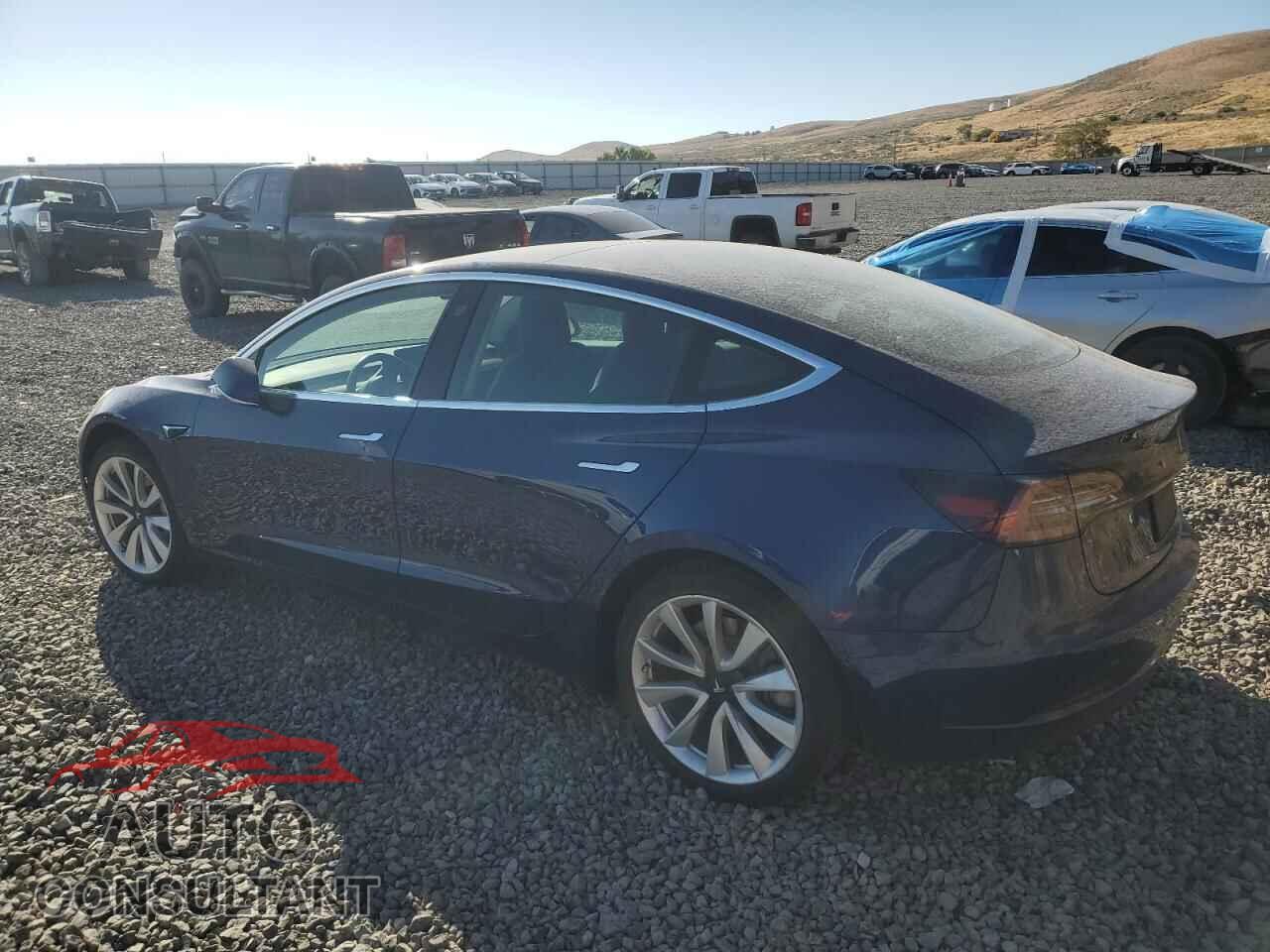 TESLA MODEL 3 2019 - 5YJ3E1EB7KF390047