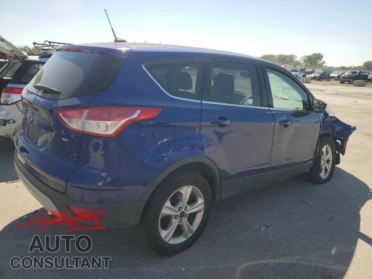 FORD ESCAPE 2015 - 1FMCU0G74FUB47536