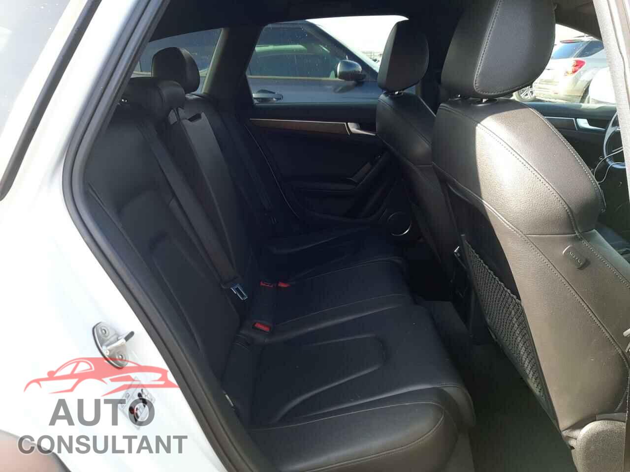 AUDI A4 2016 - WA1UFAFL2GA010633