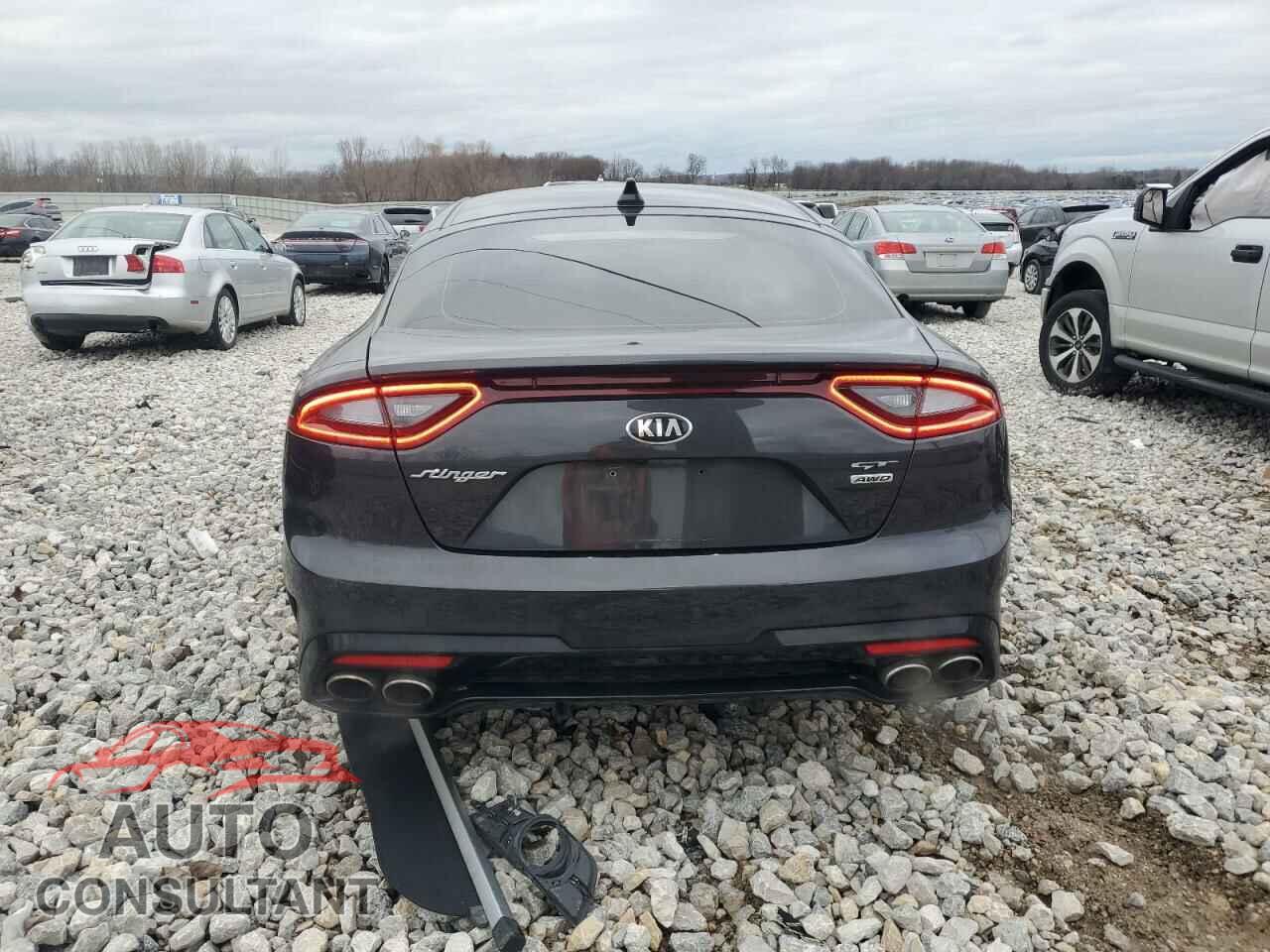 KIA STINGER 2019 - KNAE35LC2K6062514