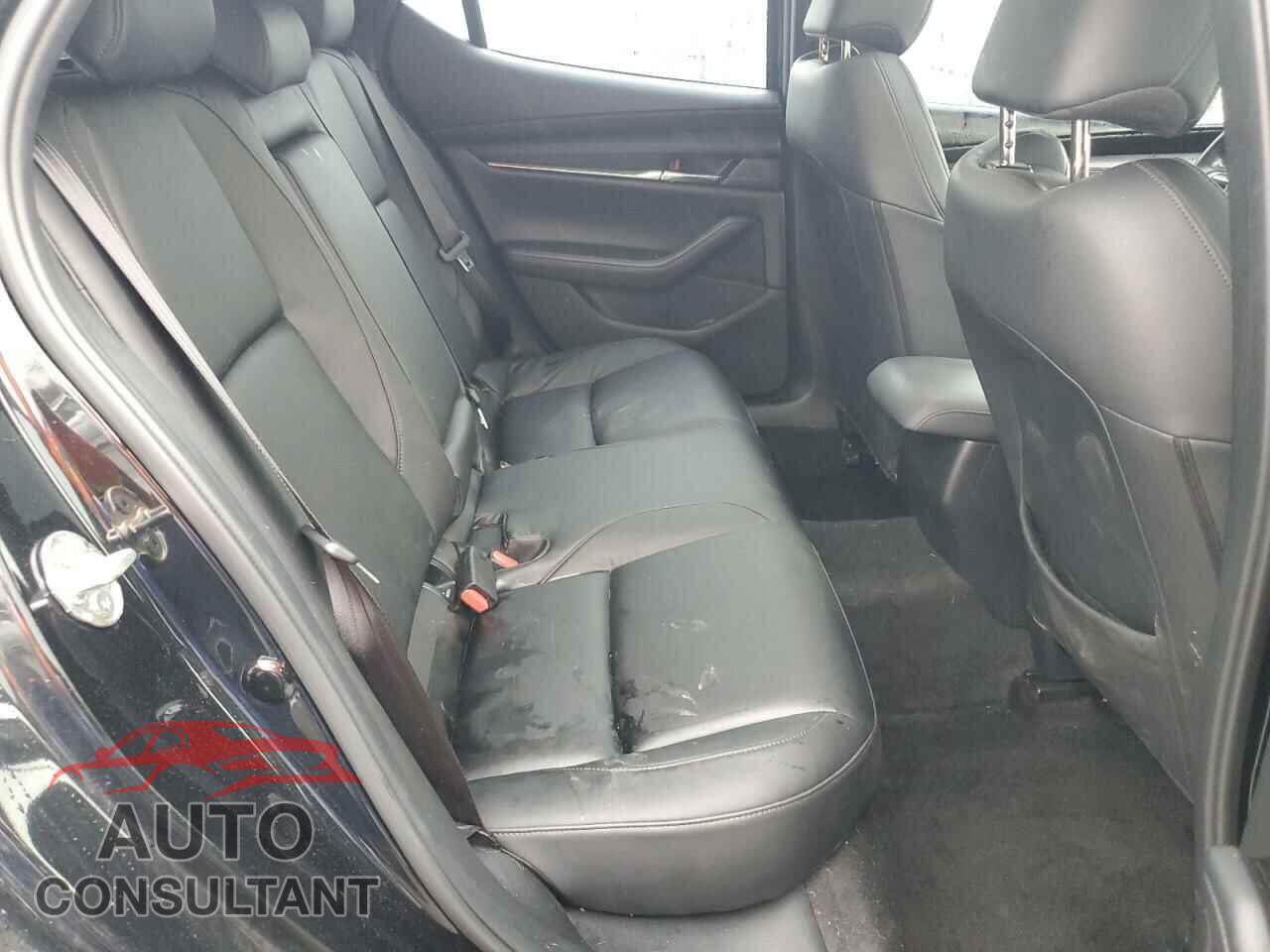 MAZDA 3 2021 - JM1BPBLL2M1348842