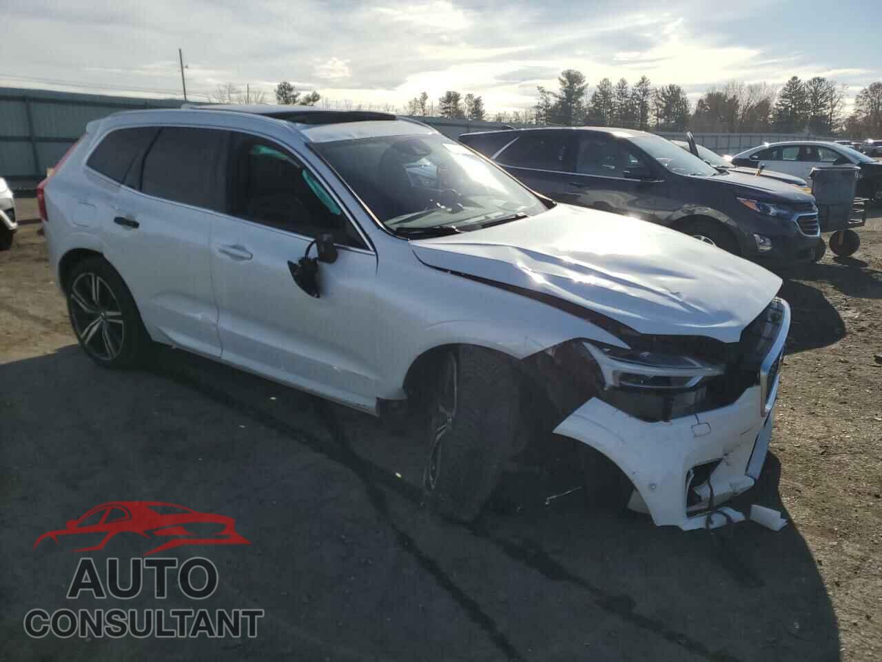 VOLVO XC60 2019 - LYVA22RM8KB230942