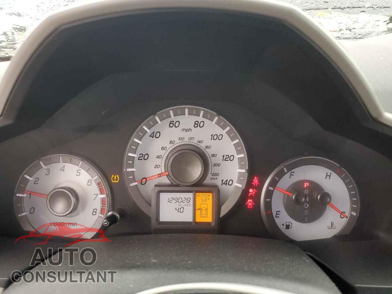 HONDA PILOT 2015 - 5FNYF4H64FB015497