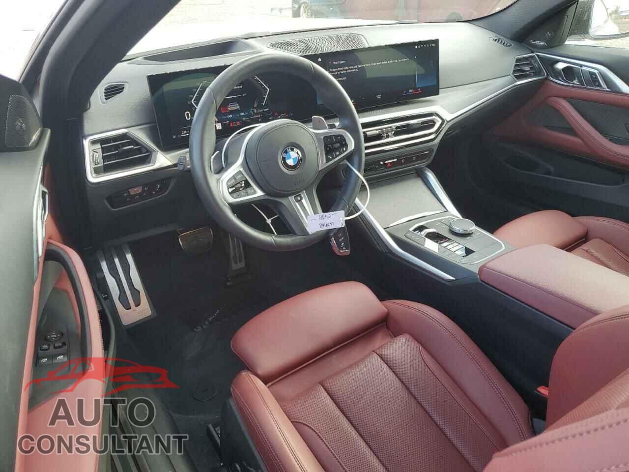 BMW M4 2024 - WBA83AP08RCP50776