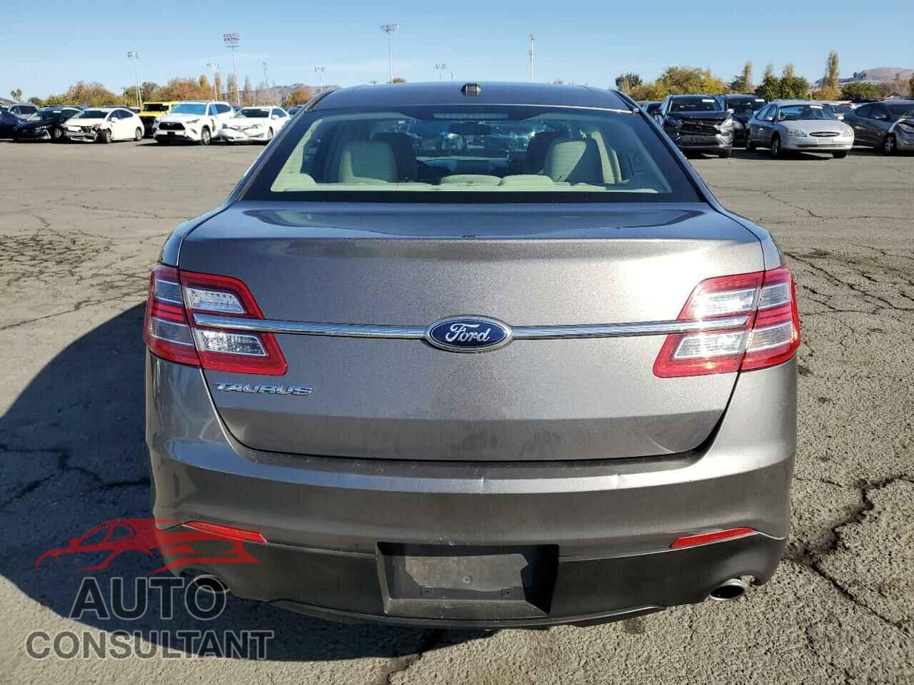 FORD TAURUS 2013 - 1FAHP2D89DG152906