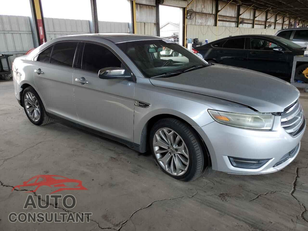 FORD TAURUS 2013 - 1FAHP2F8XDG217193