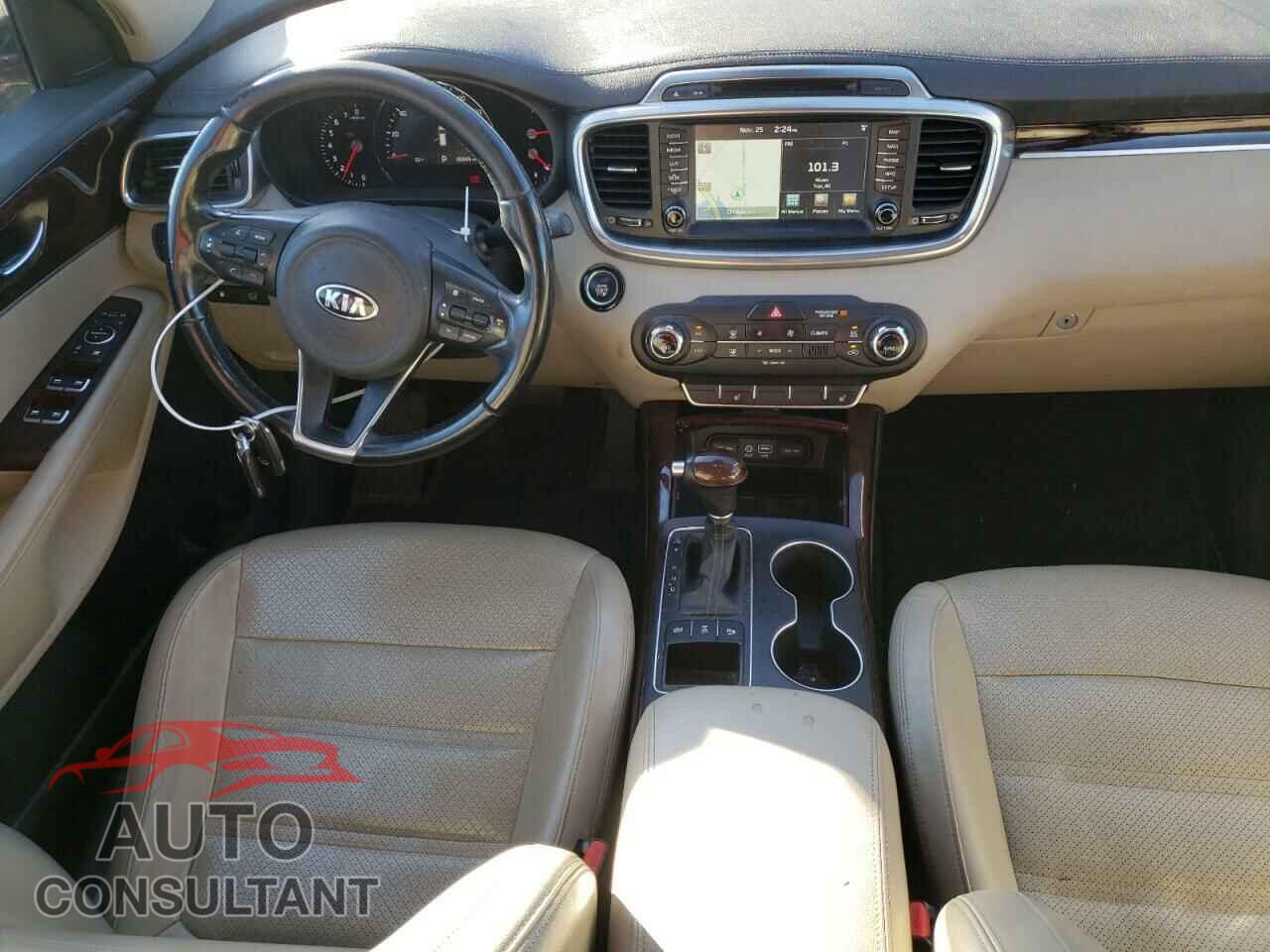 KIA SORENTO 2016 - 5XYPHDA55GG060725