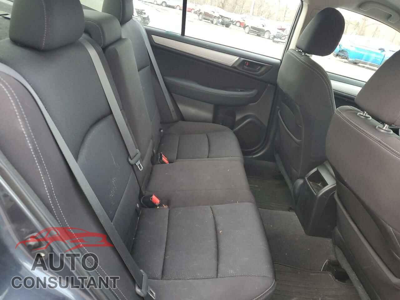 SUBARU LEGACY 2017 - 4S3BNAB62H3051284
