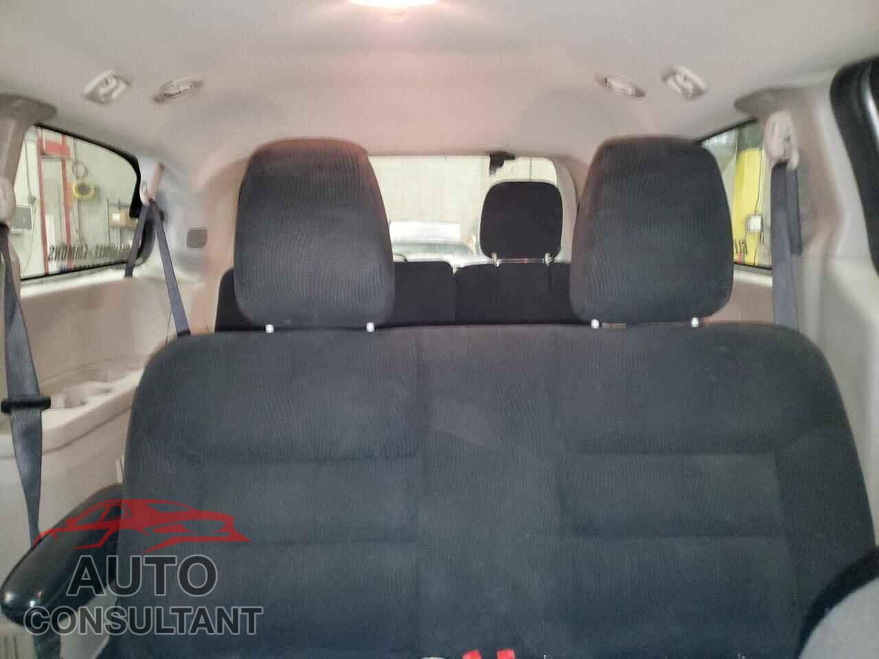 DODGE CARAVAN 2017 - 2C4RDGBG0HR687724