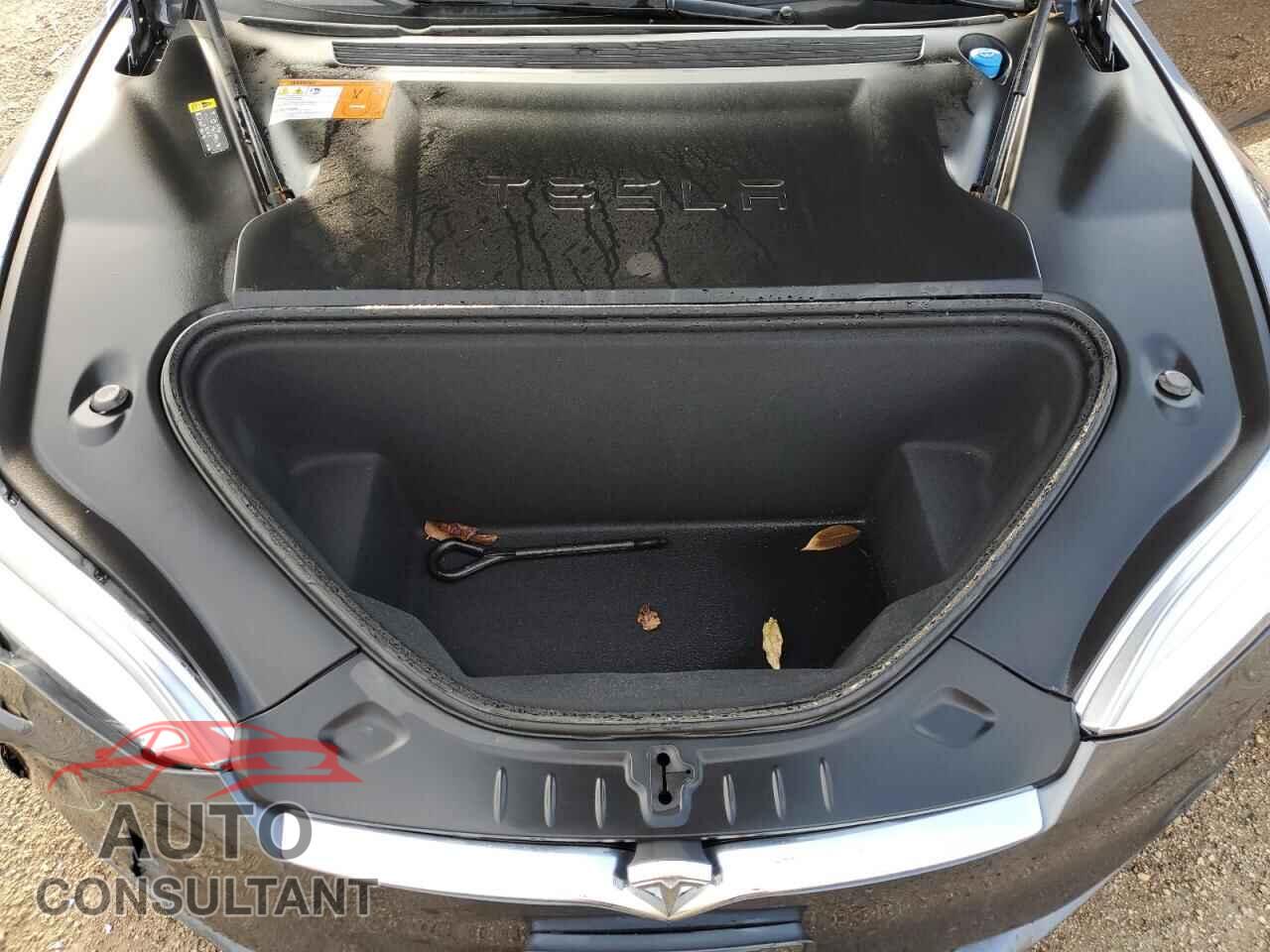 TESLA MODEL S 2017 - 5YJSA1E24HF210846