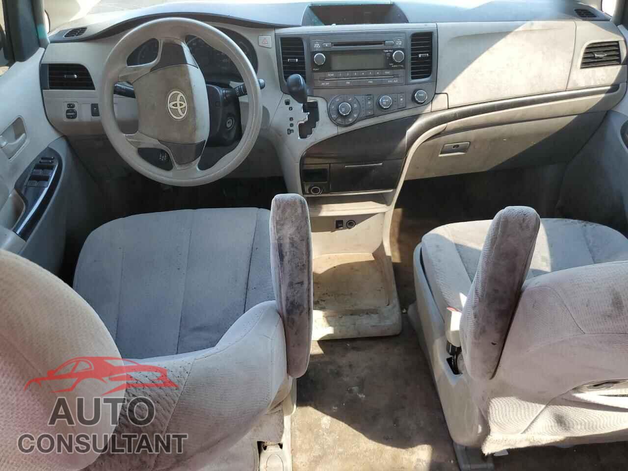 TOYOTA SIENNA 2012 - 5TDKA3DC3CS013743