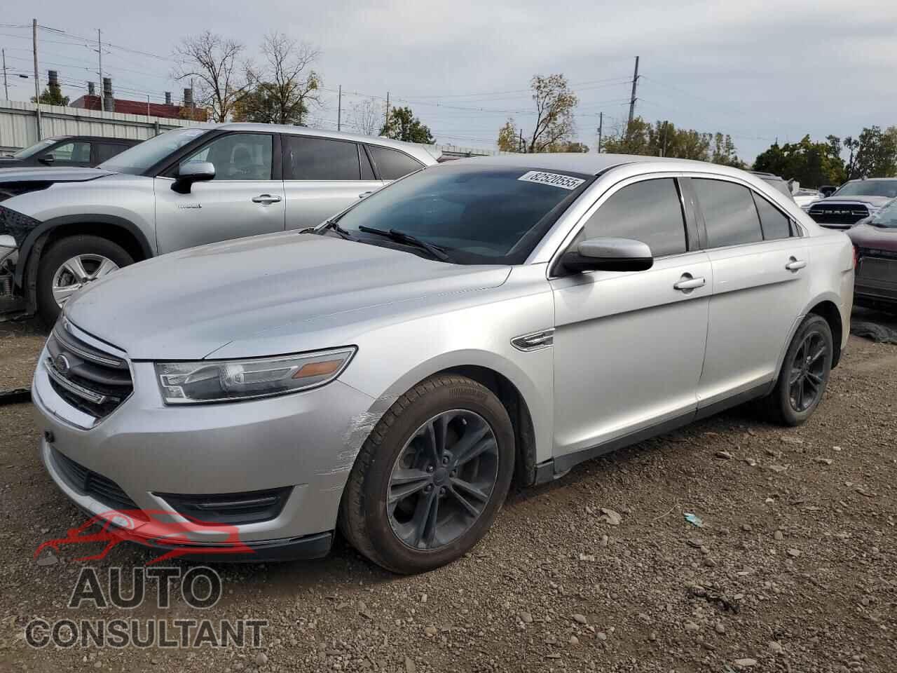 FORD TAURUS 2013 - 1FAHP2E80DG234375