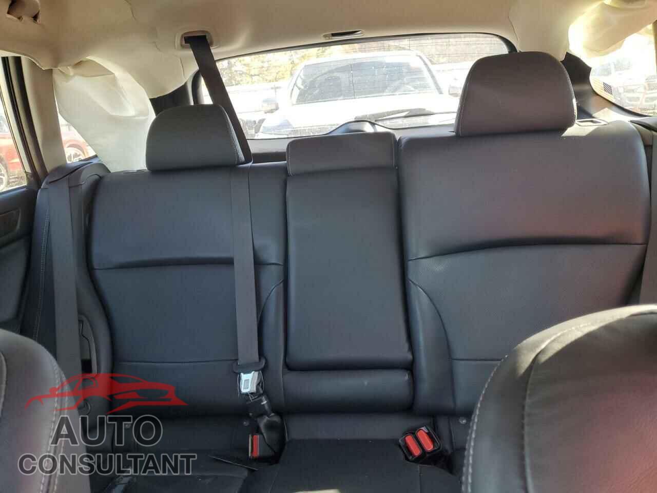 SUBARU OUTBACK 2018 - 4S4BSANC1J3322010