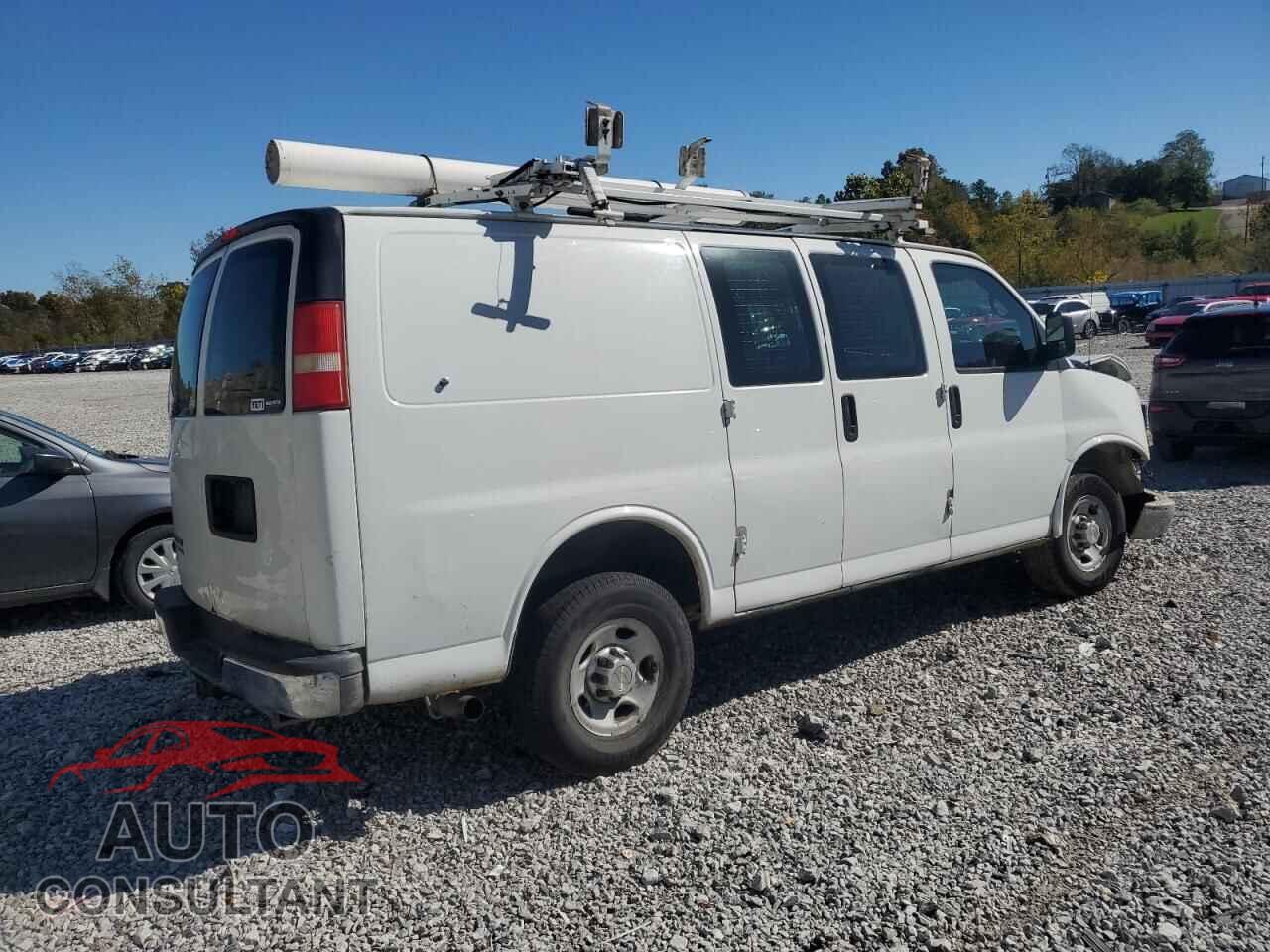 CHEVROLET EXPRESS 2014 - 1GCWGFCB4E1141208