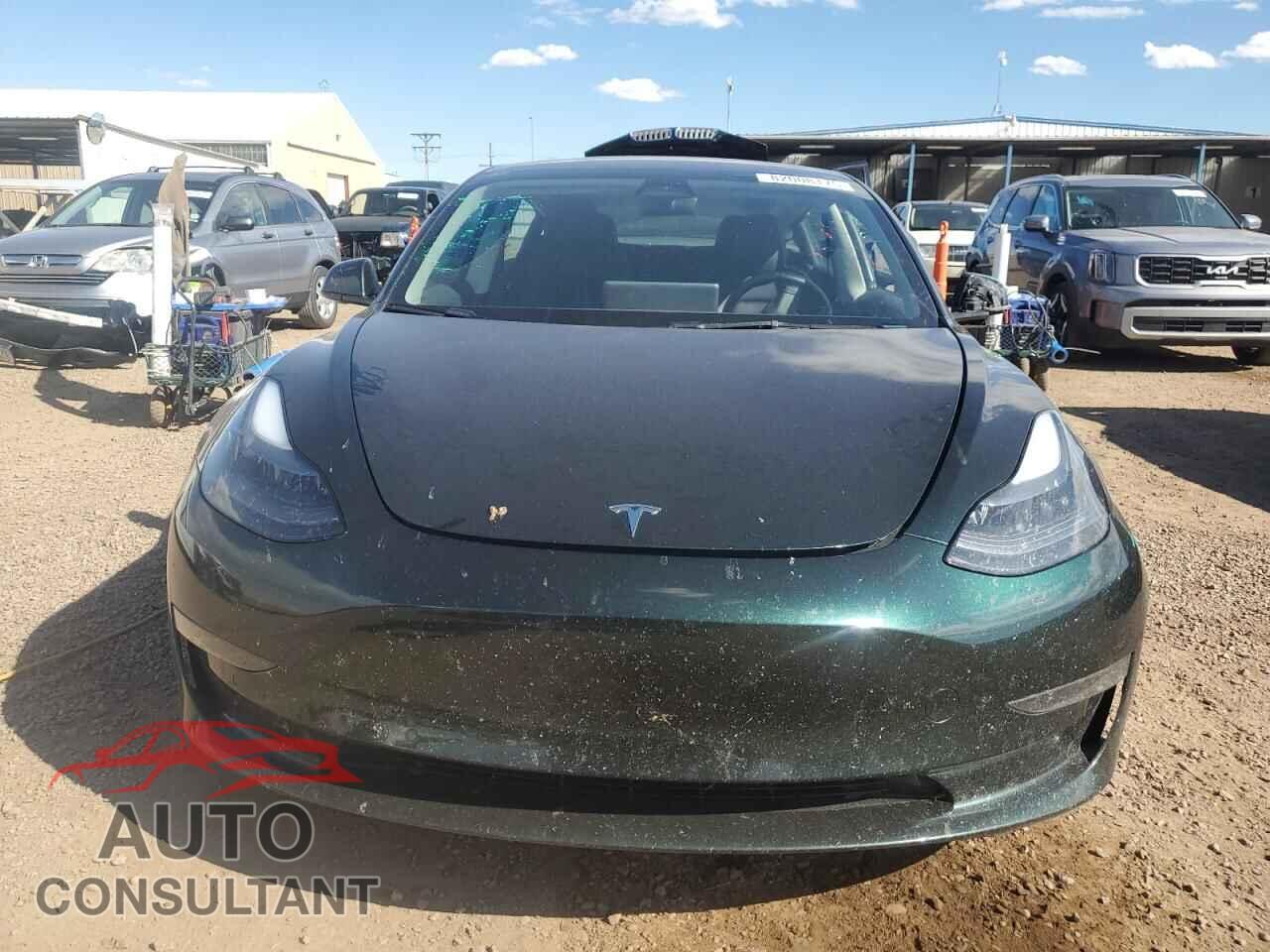 TESLA MODEL 3 2022 - 5YJ3E1EB7NF133457