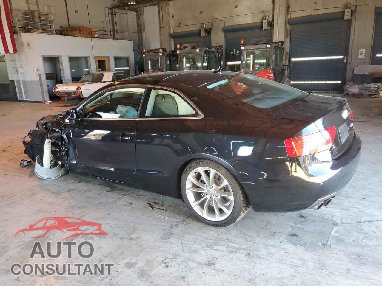 AUDI A5 2014 - WAULFAFR1EA023986